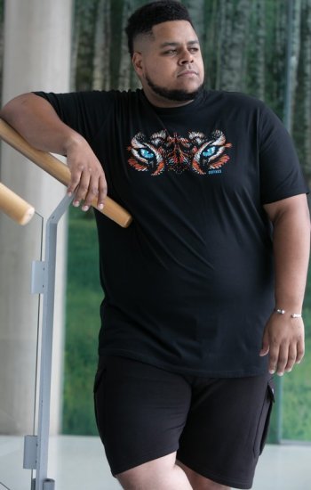 D555 Leamington Tiger Eyes Printed Crew Neck T-shirt Black - T-särgid - Suured T-särgid 2XL – 14XL