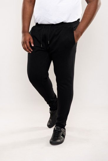 D555 Brandon Sweatpants with Tapered leg Black - Dressipüksid ja -šortsid - Spordipüksid ja Lühikesed Spordipüksid