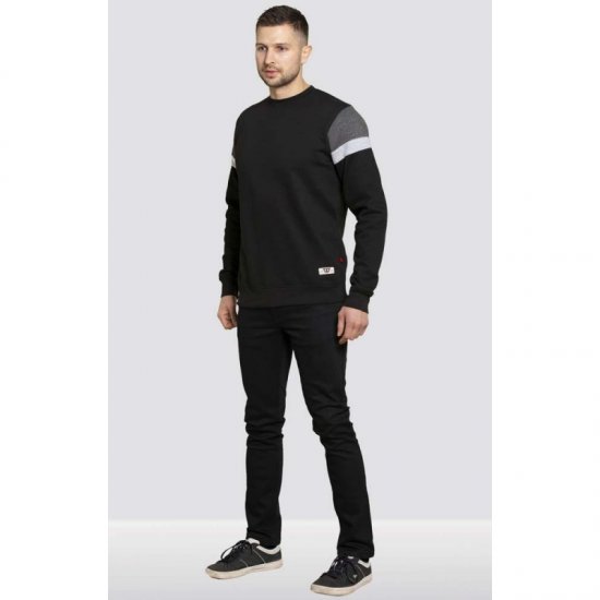 D555 Clermont Sweatshirt Black - Sviitrid ja dressipluusid - Meeste suured kapuutsiga jakid suurustes 2XL – 14XL