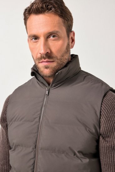 JP1880 841361 Lasertepitud vest Mokapruun - Jakid ja joped - Joped, suured suurused: 2XL – 12XL