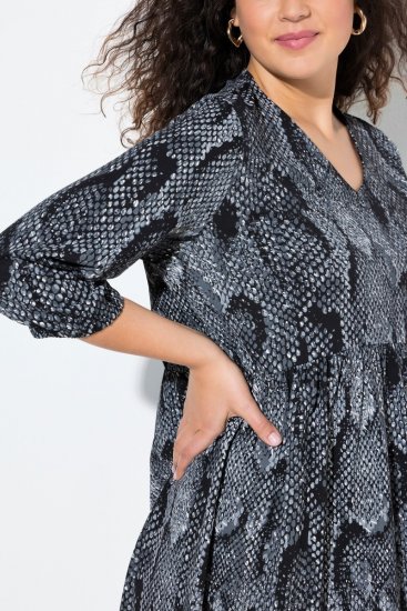 Ulla Popken 844945 Mustriline jersey-kleit Must - Trikookleidid - 