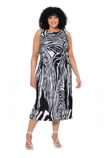 Ulla Popken 848948 Loomamustriga kleit Must - Suvekleidid - Naiste suvekleidid suurtes suurustes