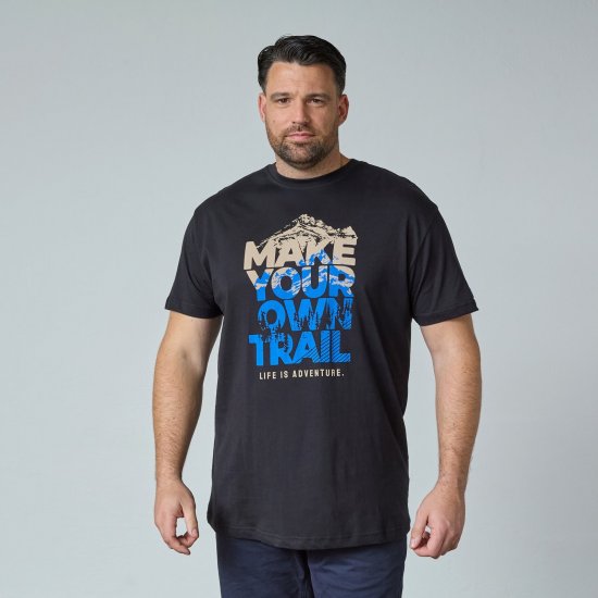 North Latitude Trail T-Shirt Must - T-särgid - Suured T-särgid 2XL – 14XL