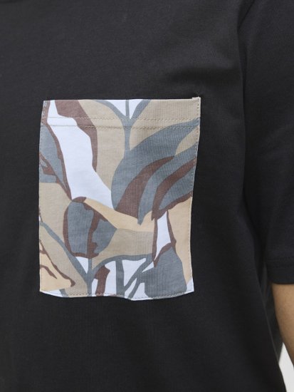  Jack & Jones Tavira Aop Pocket Crew Neck T-Shirt Black - T-särgid - Suured T-särgid 2XL – 14XL