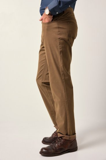 JP1880 Twill Trousers Belly Fit 5-Pocket Brown - Teksad ja püksid - Meeste suured teksad W40 – W70