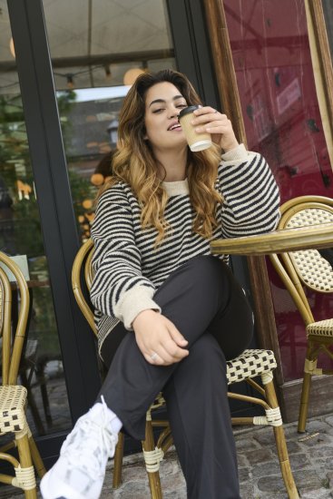 Kaffe Curve Jenna Alt laienevad retuusid Sügavmust - Teksad & Püksid Suuremates Suurustes – Plus Size - 