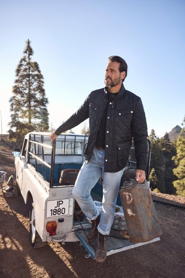 JP1880 Quilted with Multiple Pockets Jacket Black - Jakid ja joped - Joped, suured suurused: 2XL – 12XL