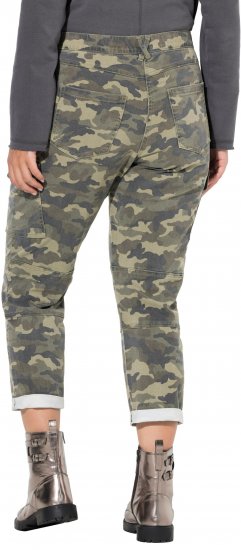 Ulla Popken Camo Boyfriend Pants Olive Grey - Teksad & Püksid Suuremates Suurustes – Plus Size - 