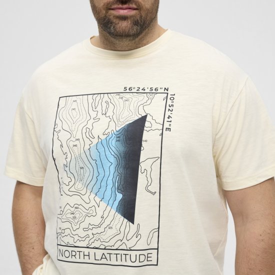 North Latitude T-shirt Printed Short Sleeve Off-White - T-särgid - Suured T-särgid 2XL – 14XL