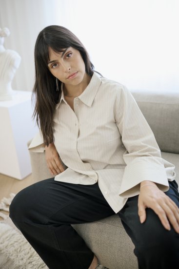 Kaffe Curve Josa Shirt Feather Grey Stripe - Triiksärgid - 