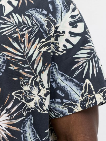 Jack & Jones Honolulu Short Sleeve Resort Shirt Black - Särgid - Meeste suured särgid 2XL – 8XL