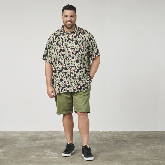 North Latitude 61357 Üleni Trükimustriga Viskoossärk Must - Särgid - Meeste suured särgid 2XL – 8XL