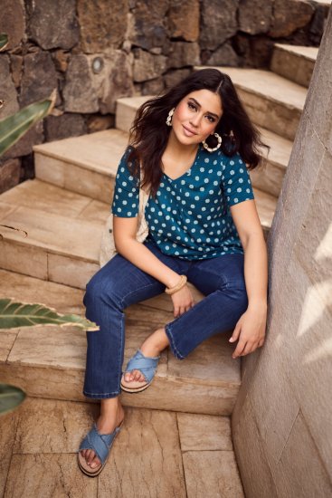 Ulla Popken Tile Print Short Sleeve Pleated Tee Teal - Trükitud/pildiga T-särgid naistele - 