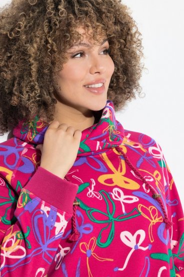 Ulla Popken Ribbon Print Turtleneck Sweatshirt Cherry Red - Sviitrid ja dressipluusid - Mugavad dressipluusid ja kudumid